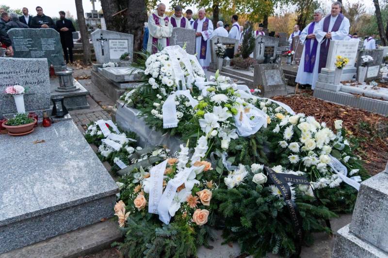 2025_10_27_gyurosovics temetes_56.jpg 2025_10_27_gyurosovics temetes_56.jpg